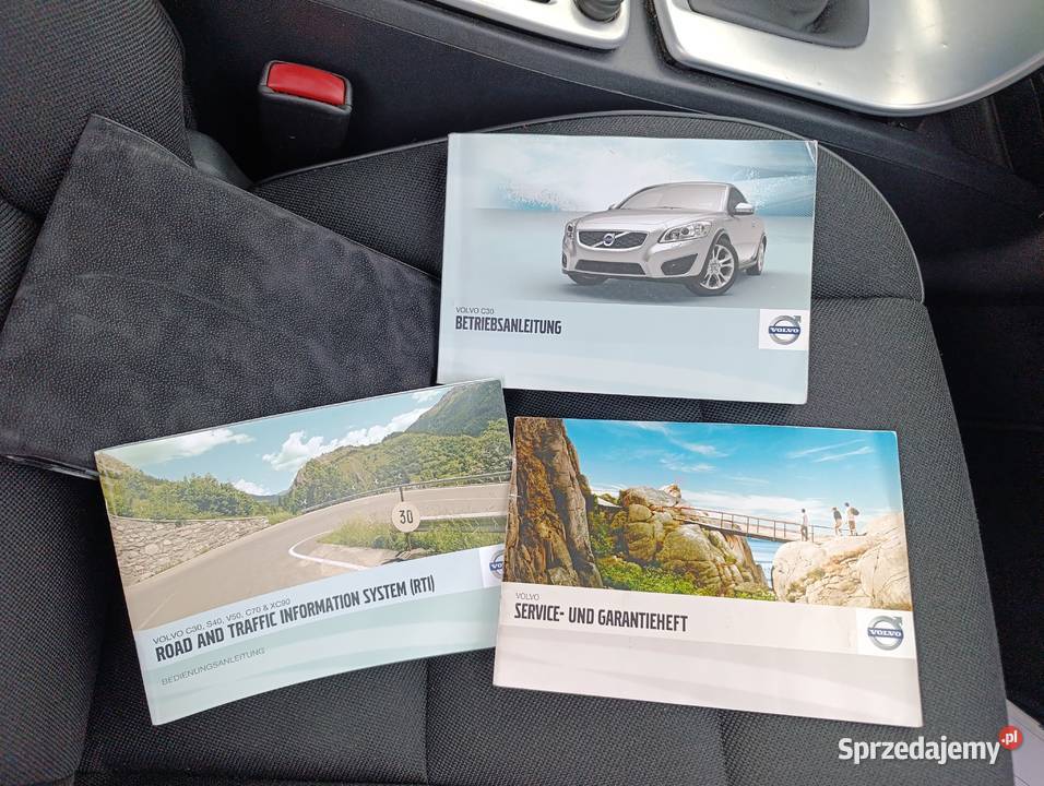 Volvo C30 16 Diesel 201r lifcie serwisowany Rok produkcji 2010 Koziegłowy