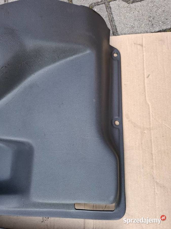 Boczki tyl tylne oslony nadkoli Fiat 126p Maluch