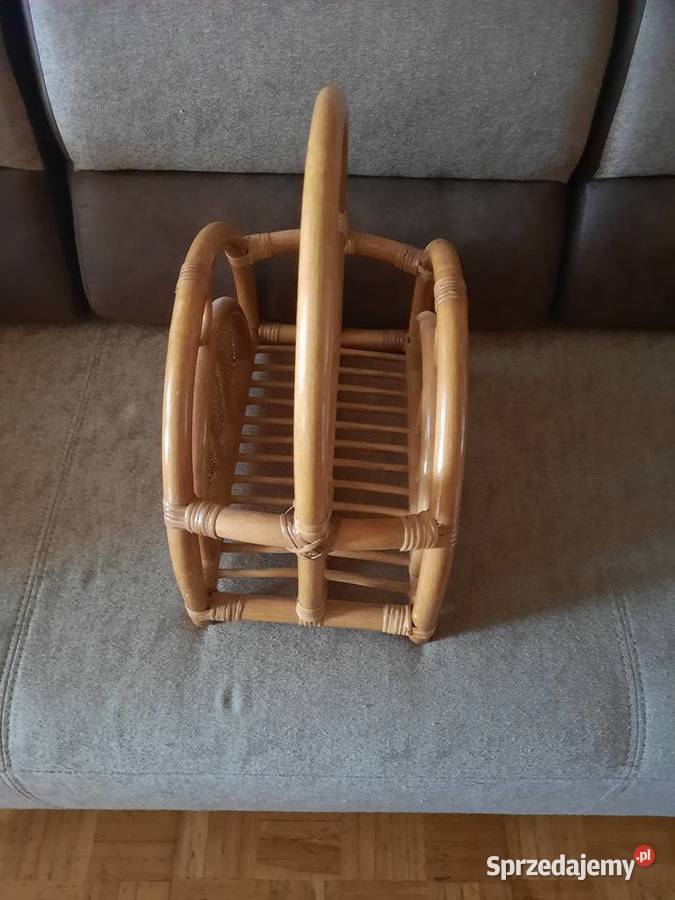 Gazetnik drewniany Andrespol