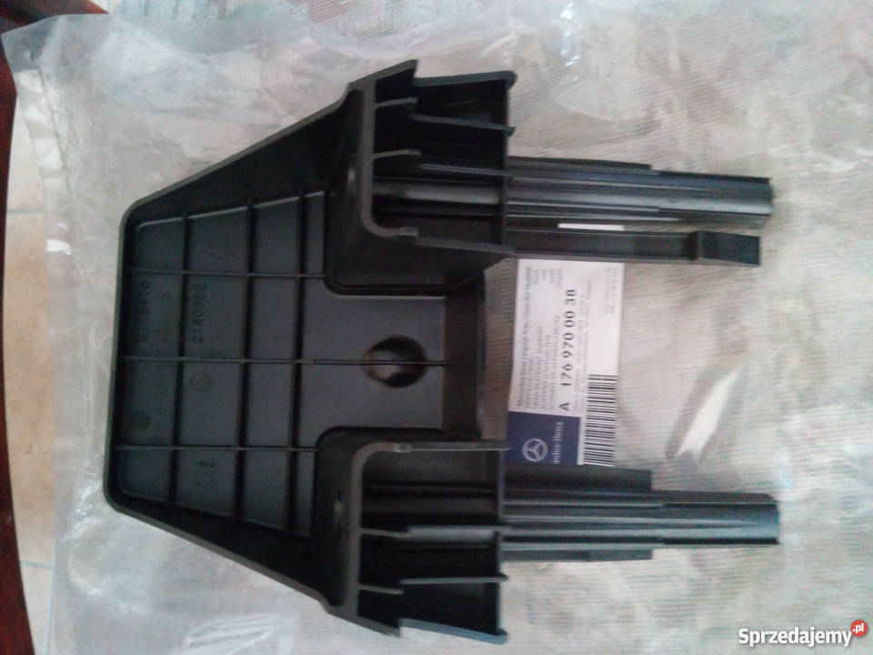 Zagłówek Mercedes W117 CLA W156 CLA W176 A Pilzno sprzedam