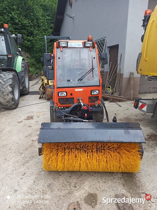 Traktor Komunalny Zamiatarka Holder Limanowa