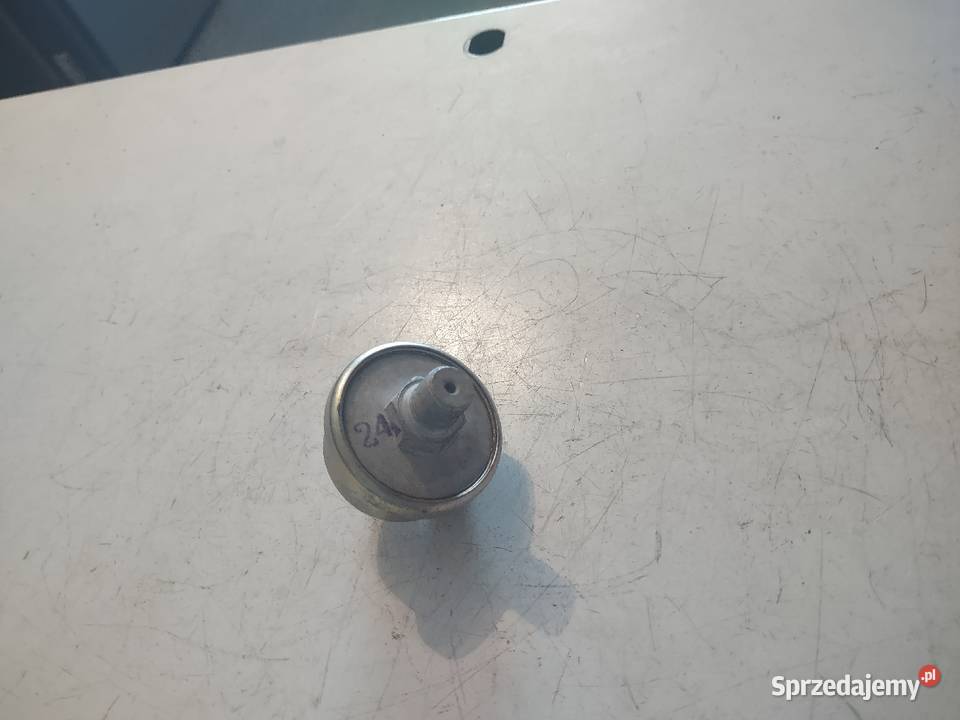 ŻUK NYSA WA WA CZUJNIK OLEJU NOWY FABRYKA osobowe Lublin