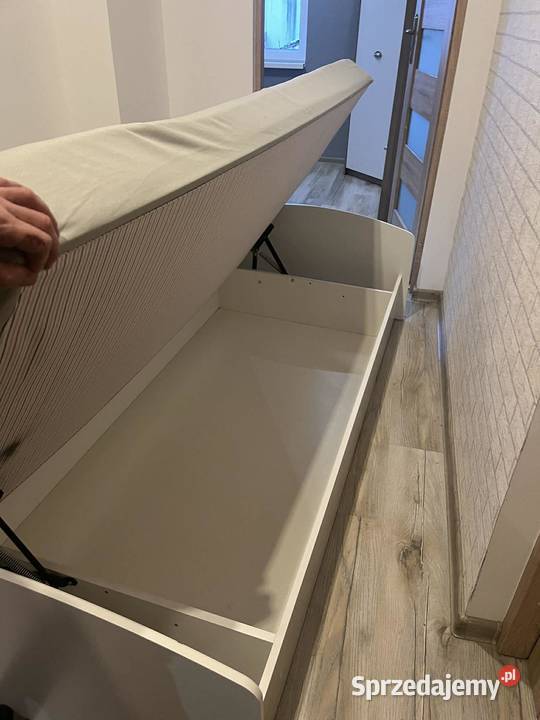 Na sprzedaż tapczan jednoosobowy 80x200 Wieluń