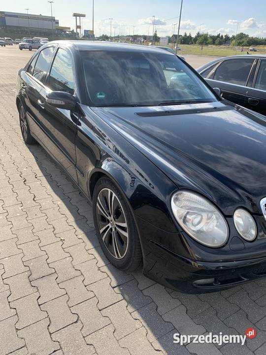 Mercedes W211 320 r6 Sedan / Limuzyna Góra