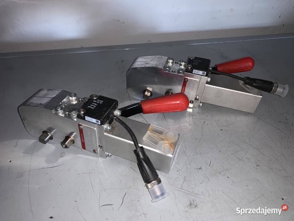 Destaco 82L2G203B8H0B Pneumatic clamp Warszawa
