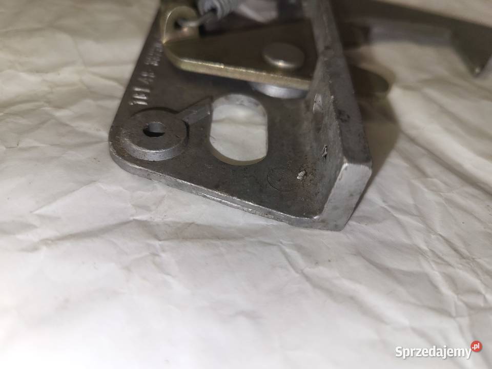 Trabant 601 11 Nowy zamek maski przedniej Piaseczno