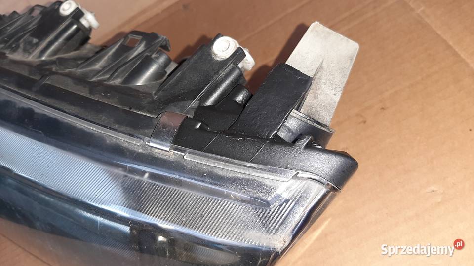 lampa prawa lewa Skoda Fabia I ciemna osobowe Lampy przednie Motoryzacja Dębno