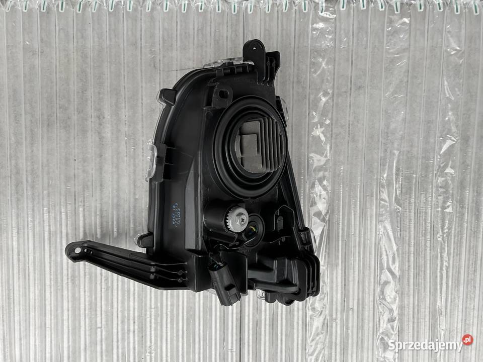 HALOGEN PRAWY DRL TOYOTA PRIUS IV wielkopolskie Pleszew