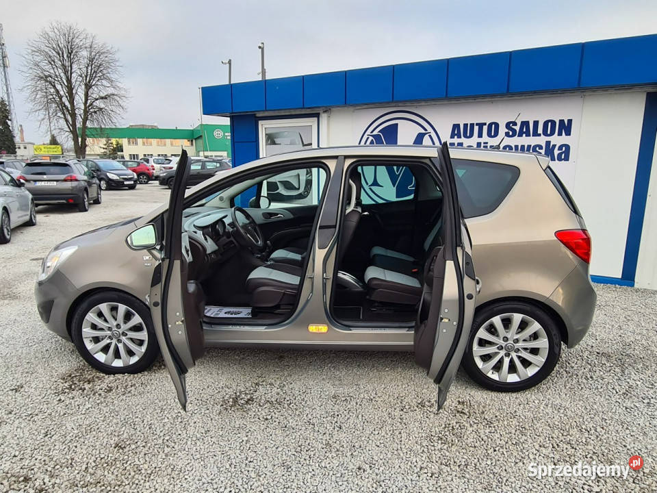 Opel Meriva Klimatyzacja Półskóry Tempomat światła do jazdy dziennej