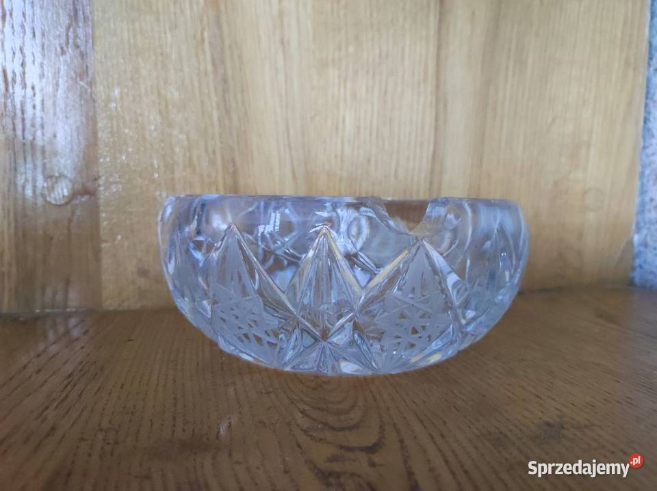 kryształowa popielnica popielniczka Ćmielów Kielce