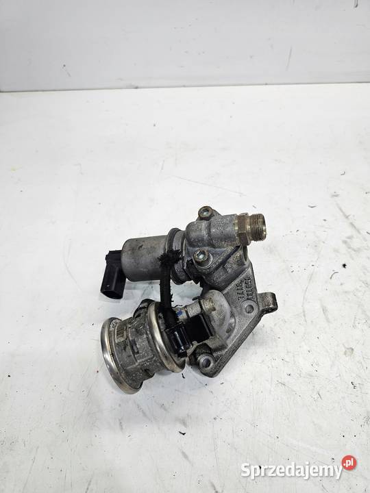 ZAWÓR EGR AUDI A4 B6 B7 16 FSI 06B131817L Przystajń