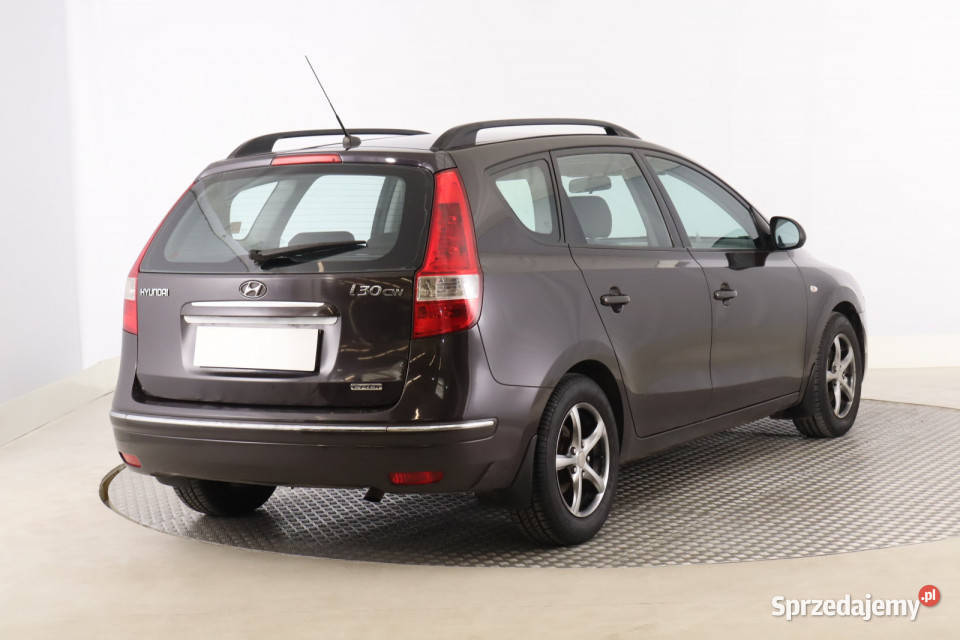 Hyundai i30 16 CRDi światła przeciwmgielne Zabrze