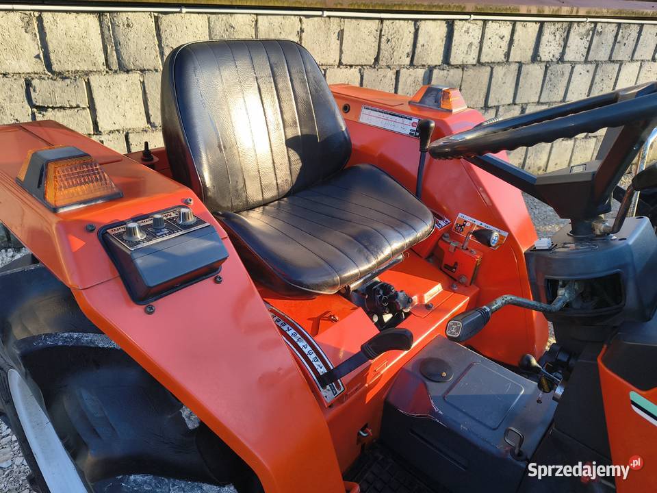 Traktorek Japoński KUBOTA L1 205 20 4X4 REWERS Brzozów