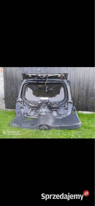 Tylnią klapą Forda Kugi Rok produkcji 2008 wielkopolskie Perzów