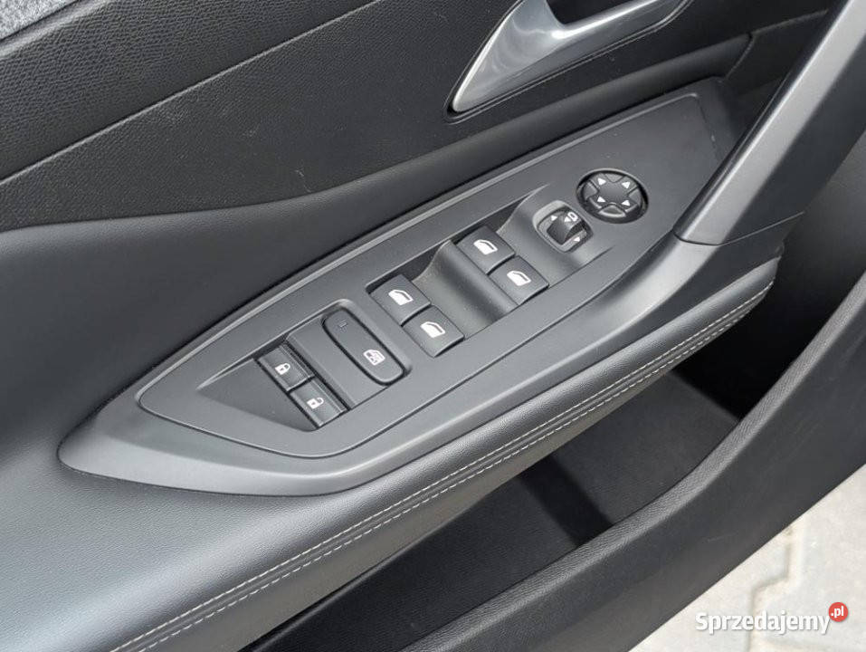 Peugeot 308 2022r LED Kamera Salon Niski