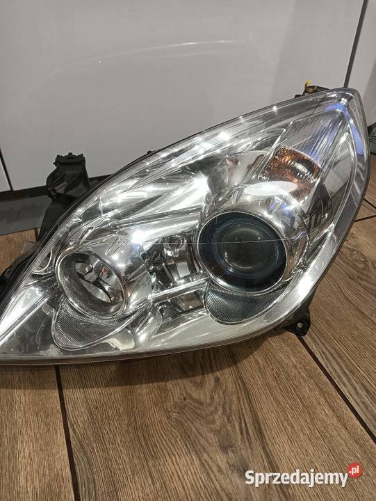 Lampy Vectra c Lift Xenon bixenon kompletne Poniec