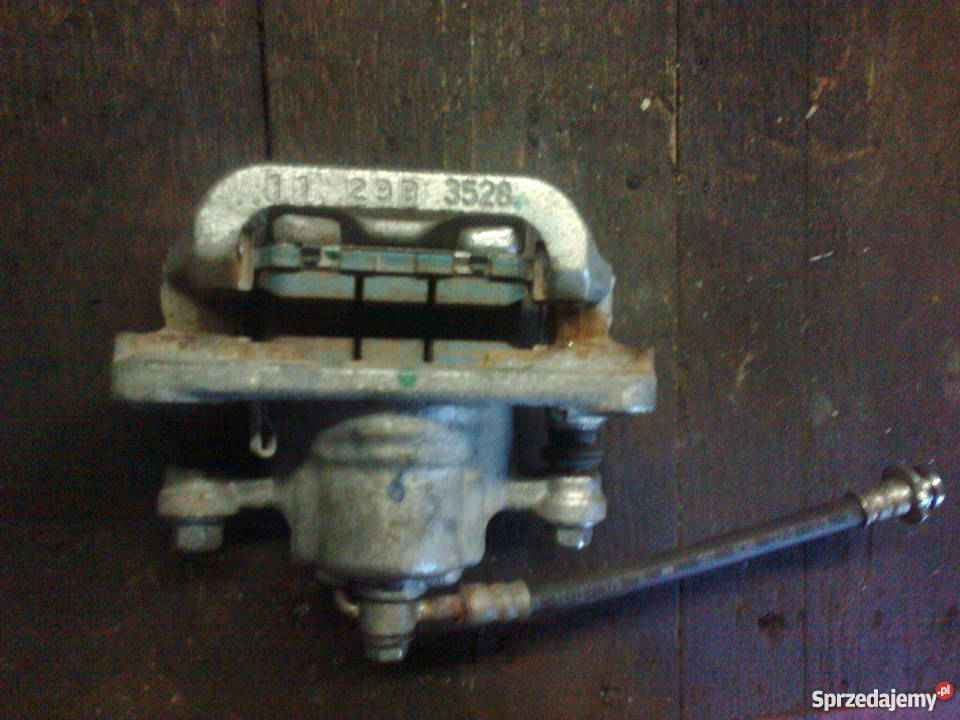 piasta zwrotnica nissan juke zacisk tarcze linka Gierałtowiczki