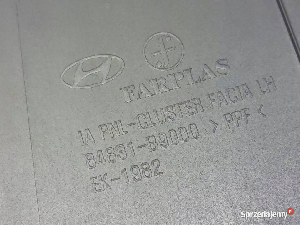 Obudowa Ramka Osłona Licznika Hyundai i10 II wielkopolskie Pleszew sprzedam