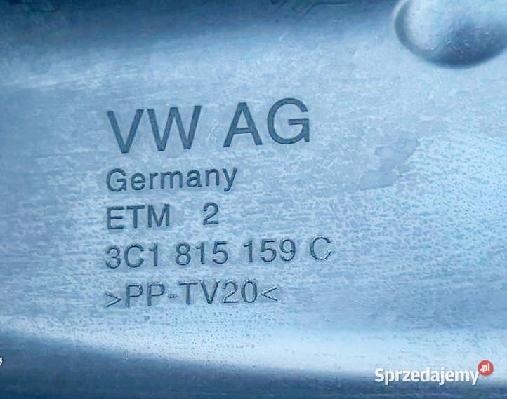 VW PASSAT B7 OSŁONA PODSZYBIA 3C1815159C PRAWA Rok produkcji 2014 Radom