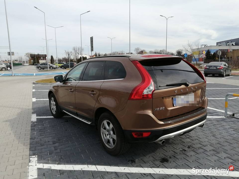 Volvo XC60 24 D5 bezwypadkowy 2009 205KM Skawina