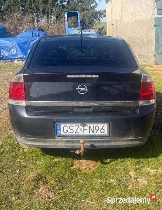 Syndyk sprzeda Opel Vectra 2004 r pomorskie Stary Targ