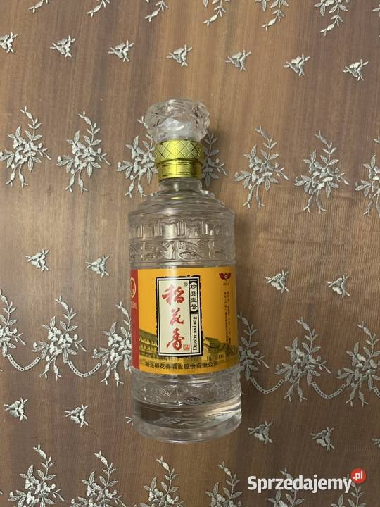 Butelka kolekcjonerska chińska Qingxiang Baijiu przezroczysty