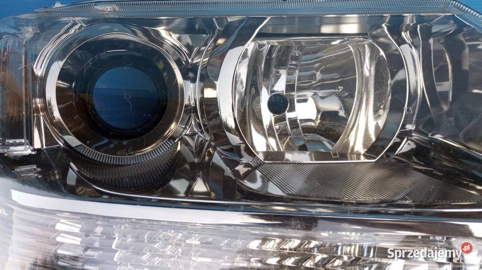 LAMPA PRAWY PRZÓD XENON SUZUKI VITARA II 0814 Nowy Tomyśl
