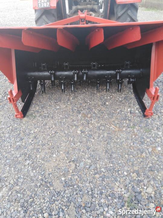 Sieczkarnia do ciągnika do cięcia słomy Przyczepiane Żółkiewka-Osada sprzedam