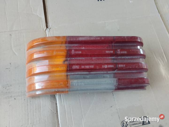 lampa tylna lewa mercedes w115 pomorskie Gniew sprzedam