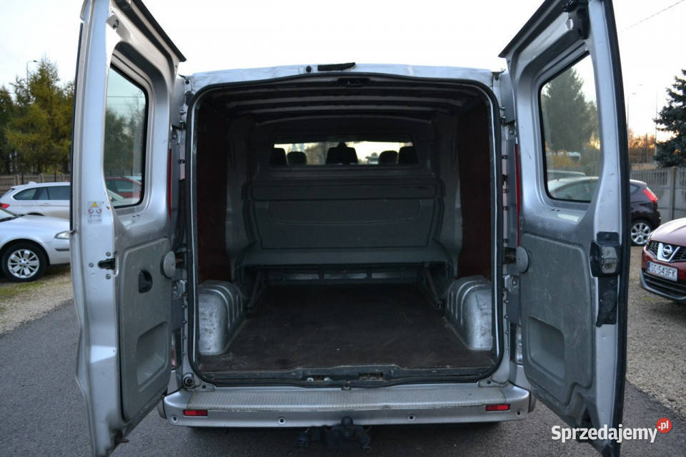 Opel Vivaro 5 OsobowyZarejestrowanyNowy Rozrząd Samochody osobowe Częstochowa