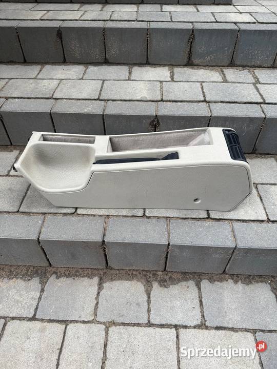 Tunel środkowy Audi A6 C4 S6 C4 Ecru Konin sprzedam