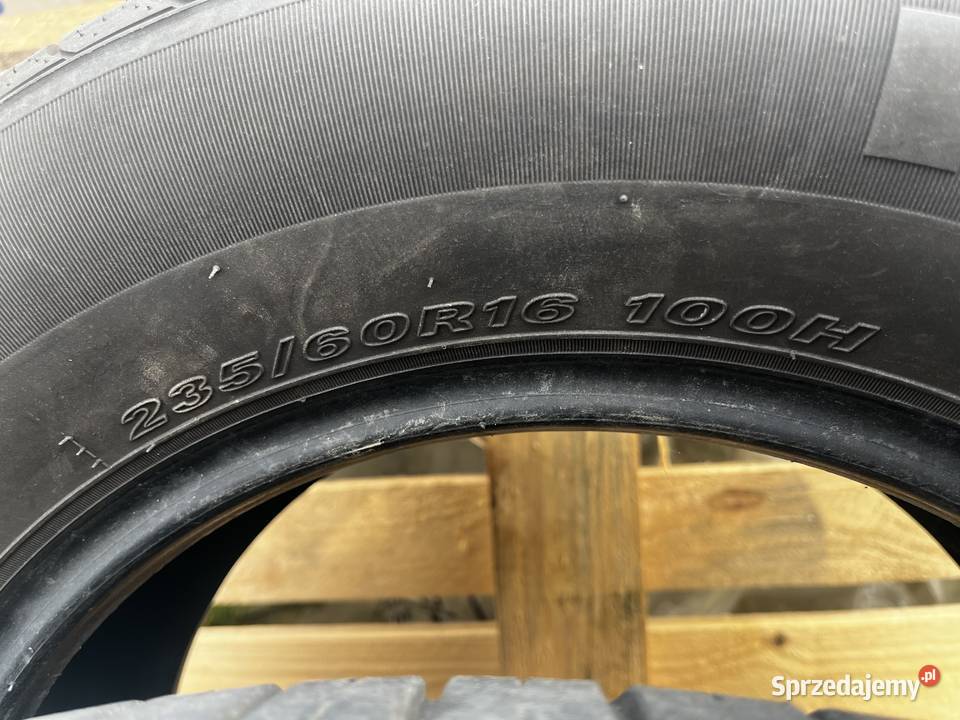 Opony Nexen 23560 r16