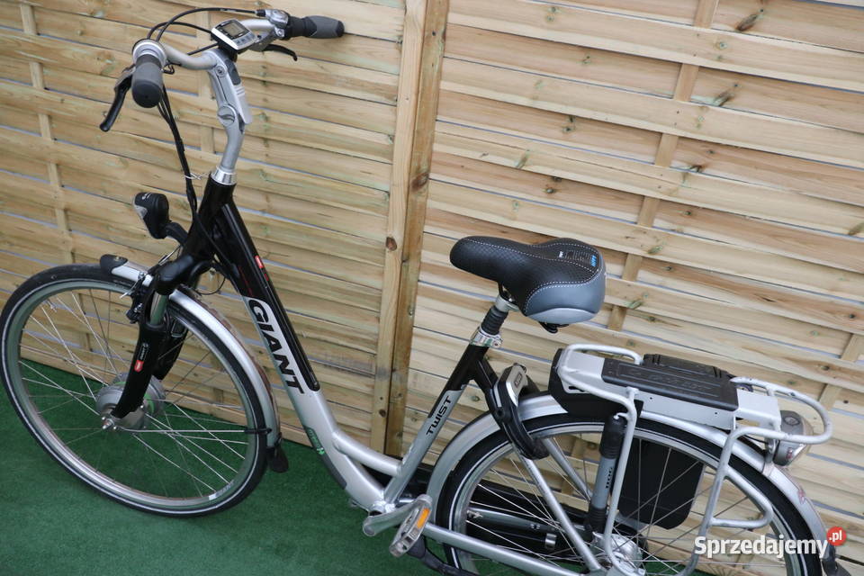 Rower elektryczny Giant Twist Single D 50 I inne Milanówek sprzedam