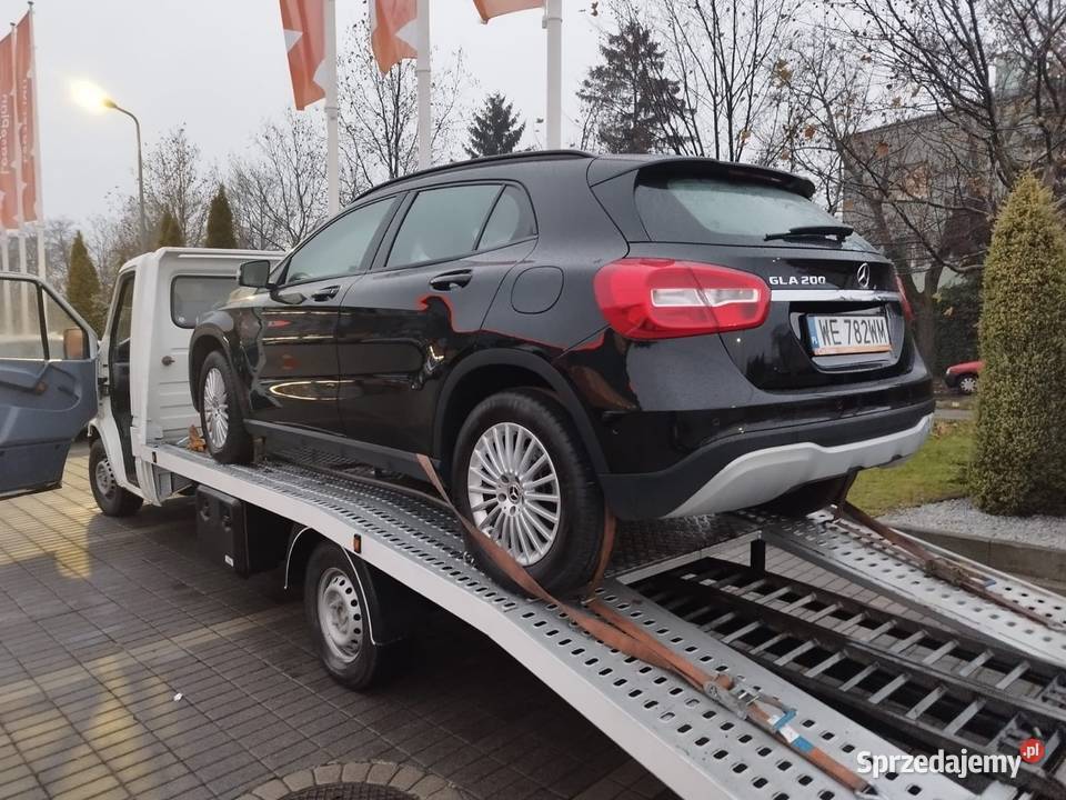 Pomoc drogowa AUTOLAWETA transport 247 Pomoc drogowa i holowanie