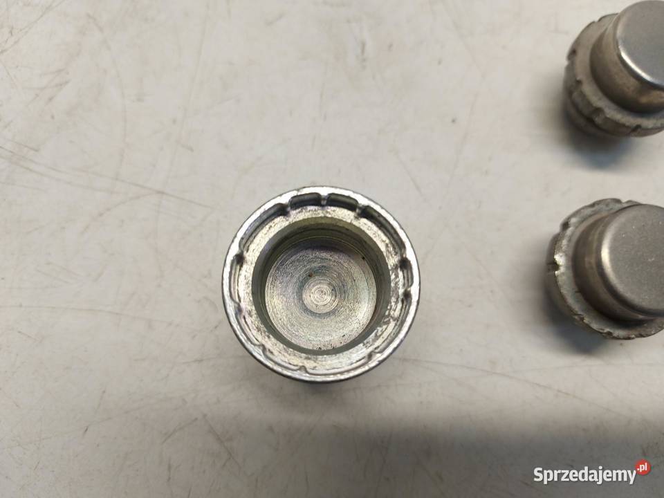 Ford Ranger VI 6 Śruby zabezpieczające sprzedam