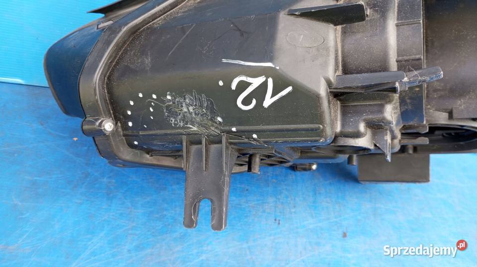 LAMPA PRAWY PRZÓD EUROPA XENON NISSAN GTR GTR