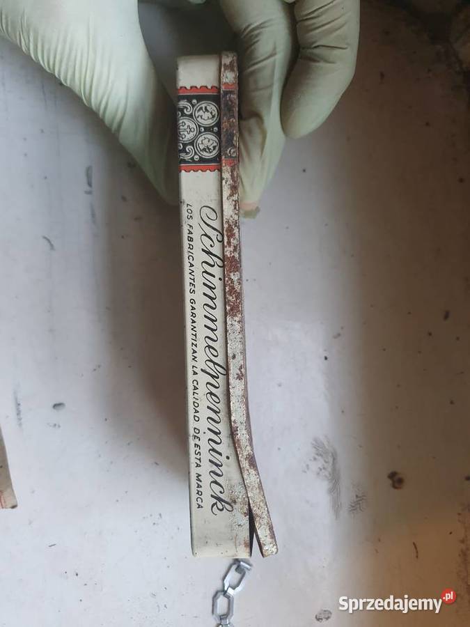 Metalowa puszka retro papierosach cygarach Pozostałe Warszawa