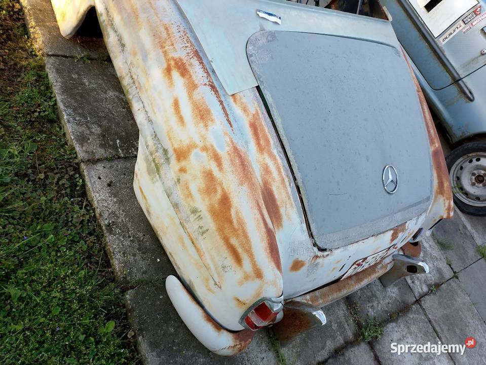 Mercedes 190 SL tylna część nadwozia trzecie zdj podkarpackie Jarosław