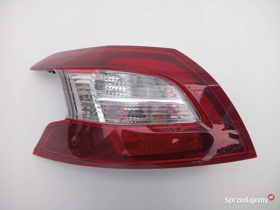 LAMPA LEWA TYŁ TYLNA PEUGEOT 308 T9 HB Nowy Tomyśl