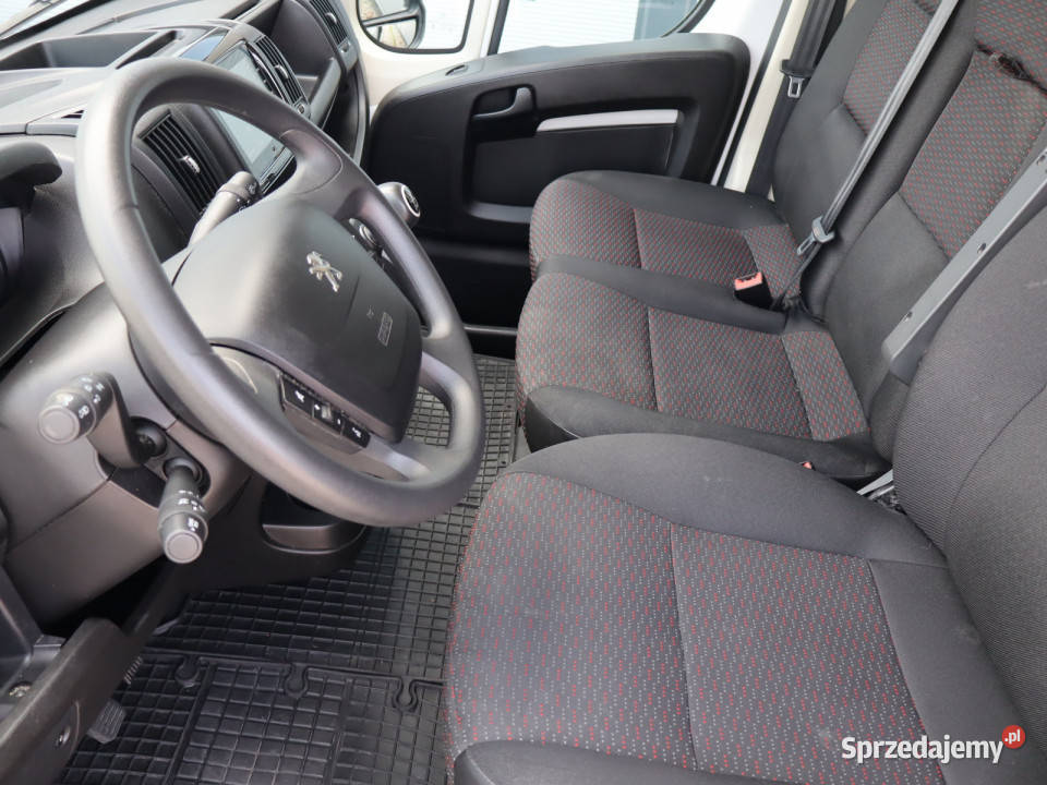Peugeot Boxer 22 BlueHDi Katowice