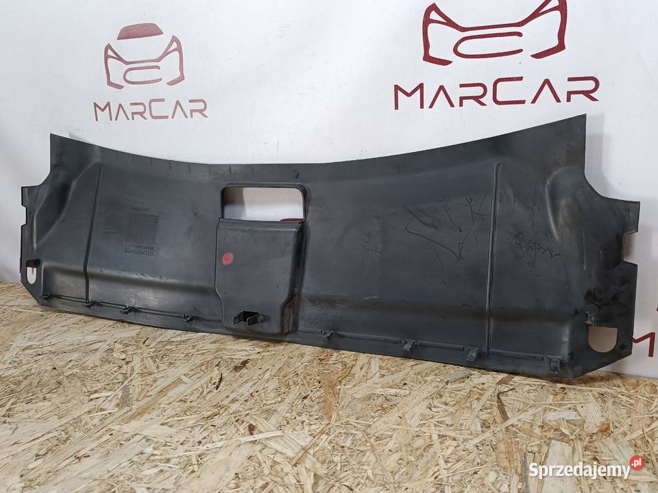 AUDI Q3 8U 14 OSŁONA PASA PRZEDNIEGO 8U0807081C Pleszew