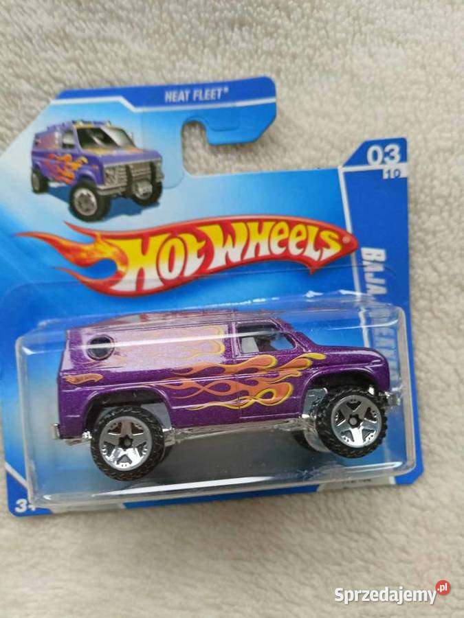 Nowe zapakowane autka Hot wheels sztukę 30 Włocławek