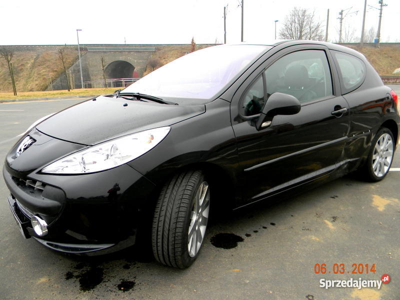 Peugeot 207 16 Turbo 150 2007 klimatyzacja