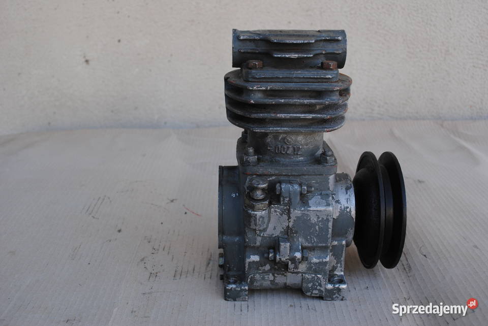 Sprężarki kompresory Ursus c328 c 330 FOS Łódz