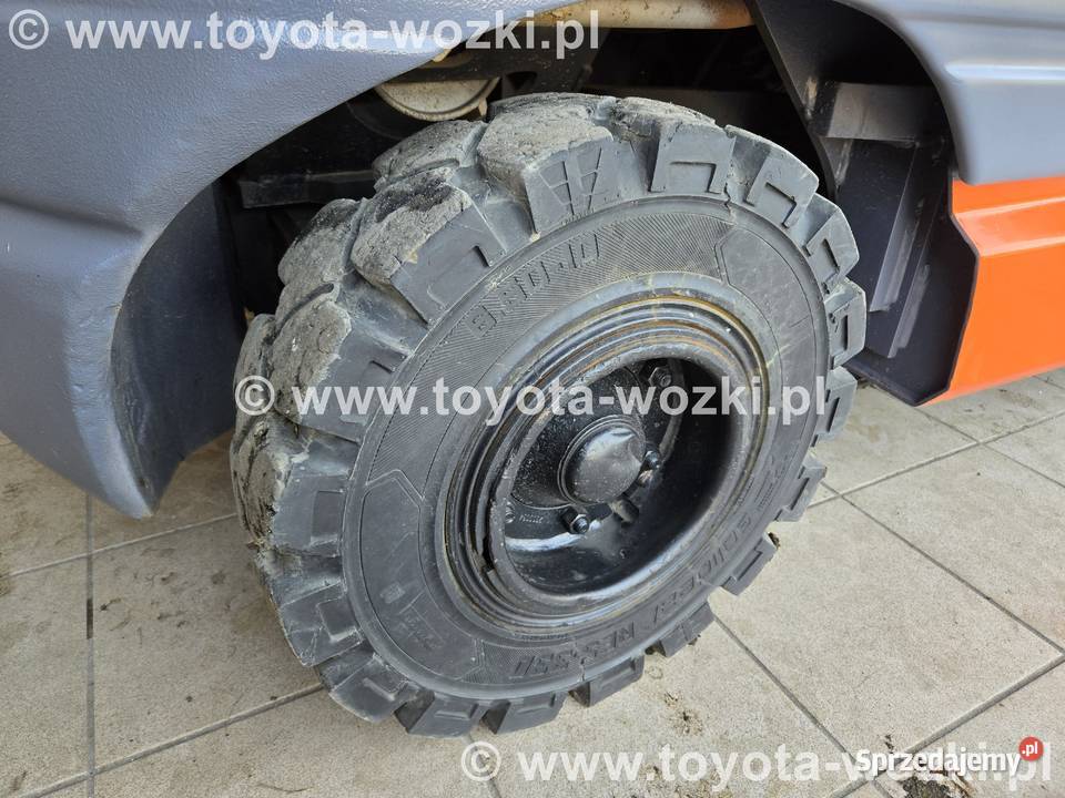 Wózek Widłowy TOYOTA 6FG30 przesuw boczny 3 TONY Mysłowice