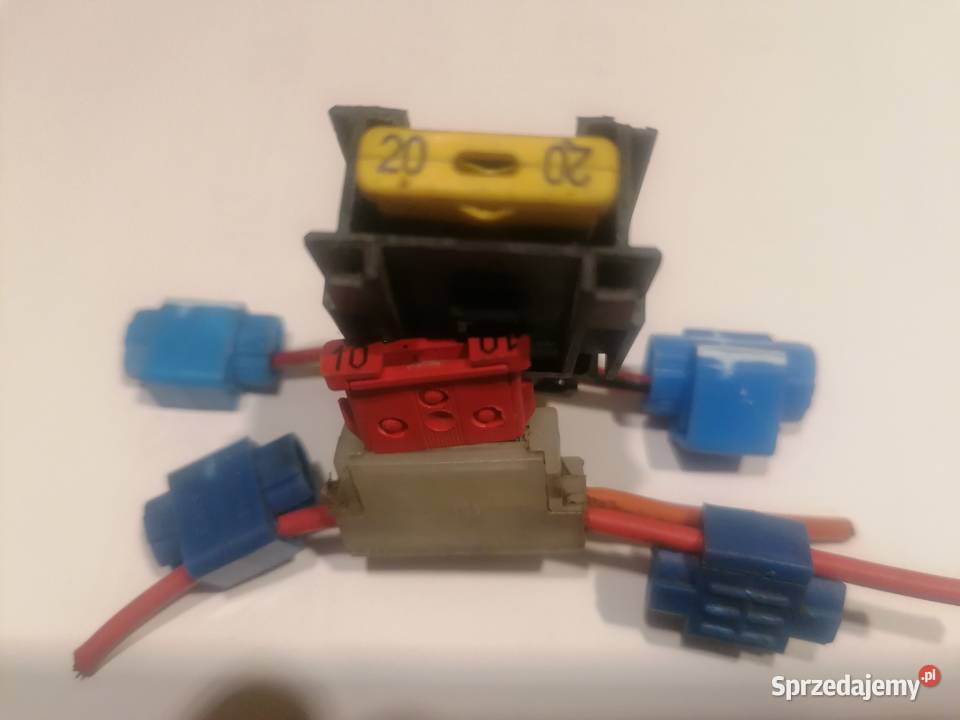 bezpiecznik 12V20A 12V10A z wtyczką szybko