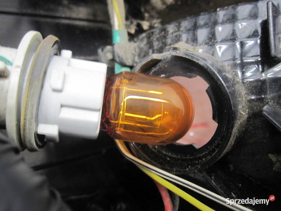 NISSAN NOTE II E12 15r lampa lewa tył L90040289 świętokrzyskie Kielce