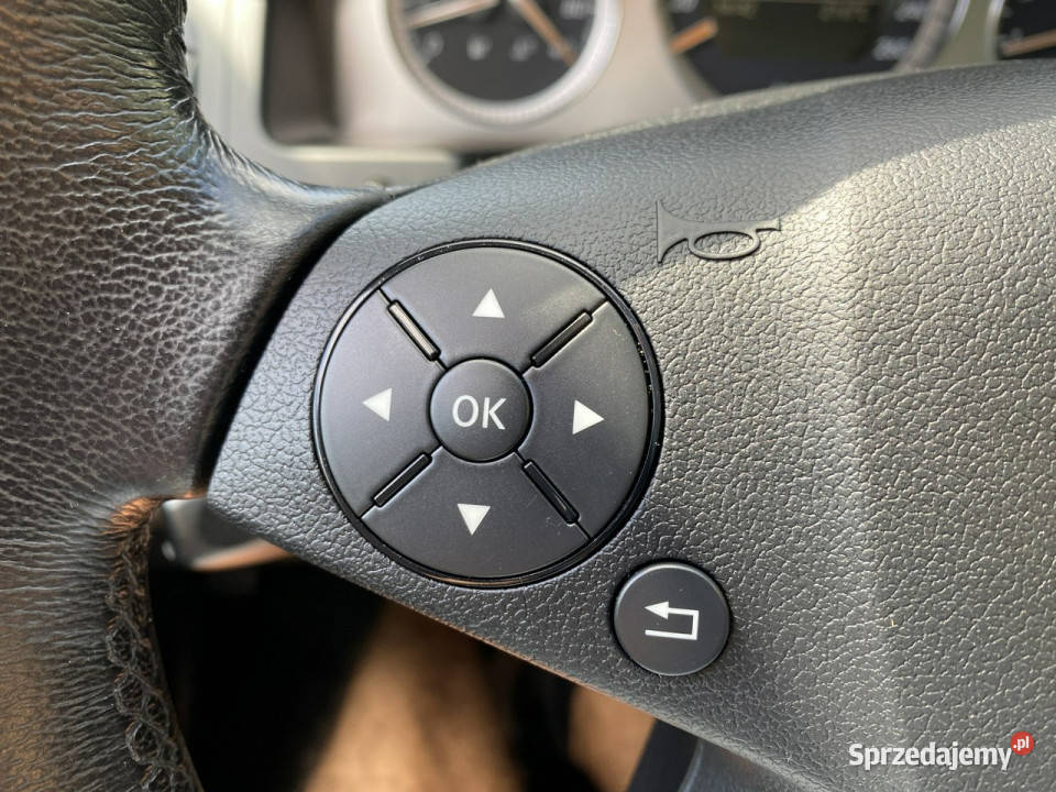 Mercedes C 180 zadbana 100 oryginalny przebieg ogrzewanie postojowe Poznań