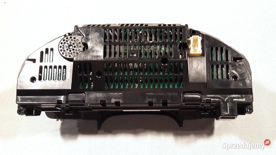 LICZNIK ZEGARY MERCEDES W204 A2045406048 Mielęcin