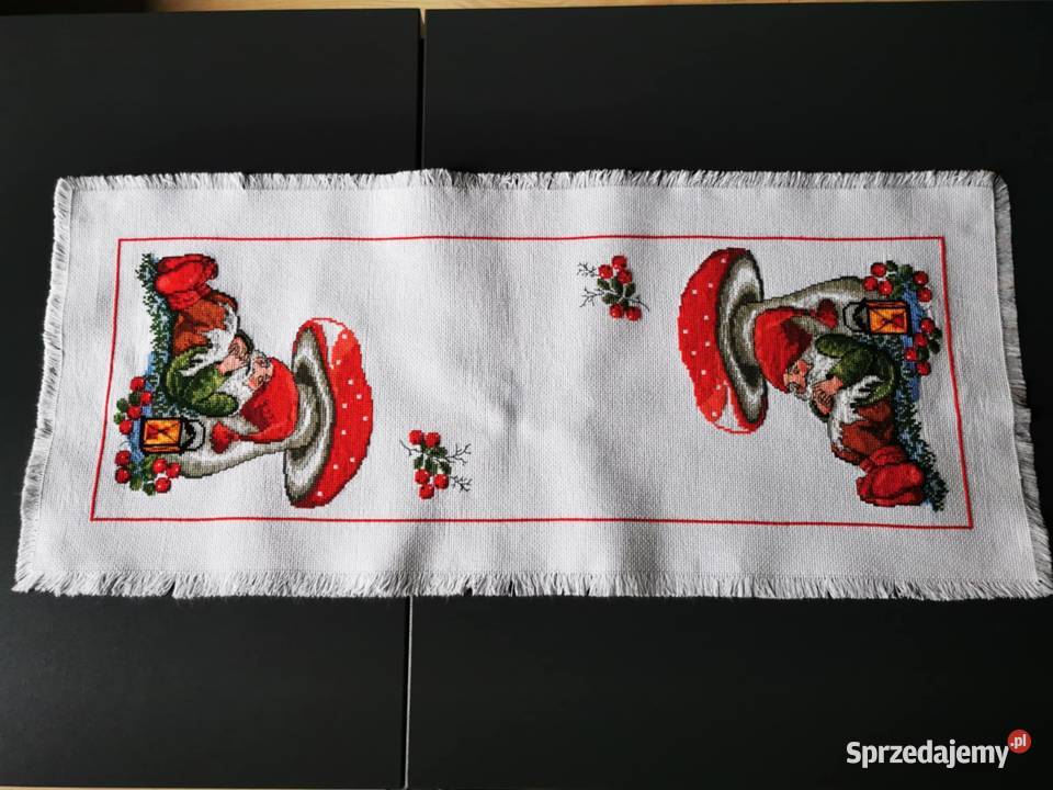 Bieżnik haftowany Rękodzieło małopolskie Wiśniowa